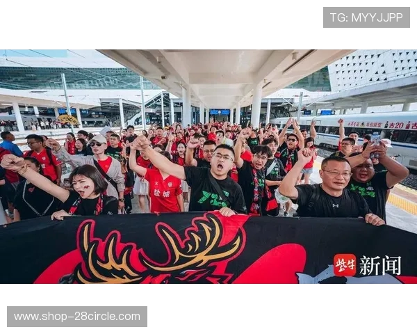 盐城开通苏超球迷高铁专列直达南京南站助力赛事观赛热情 盐城开通苏超球迷高铁专列直达南京南站助力赛事观赛热情